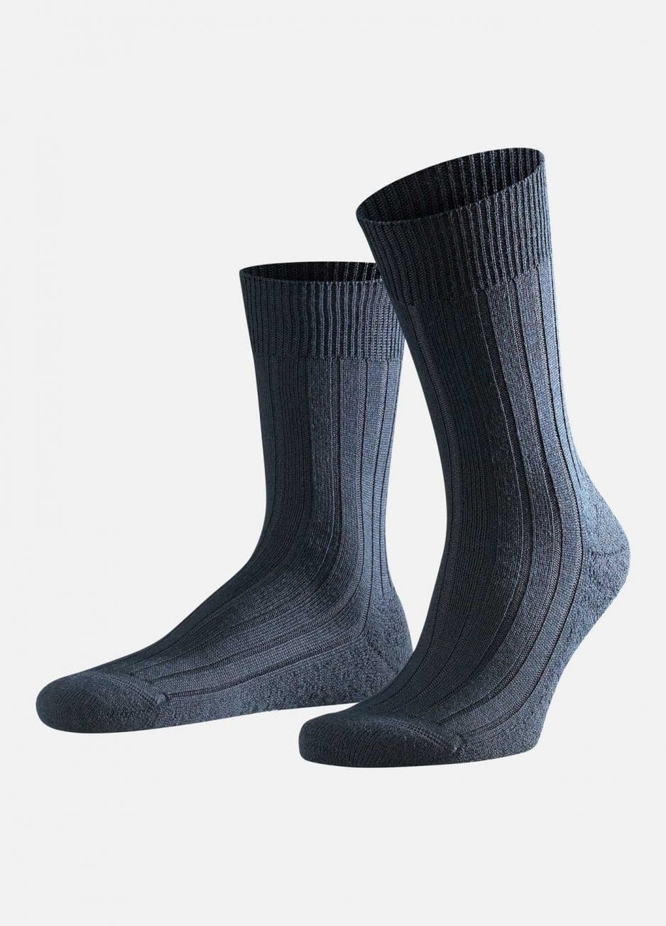 Navy teppich sokker fra Falke